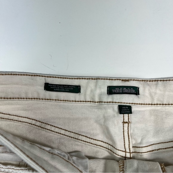 Wild Fable Light Beige Khaki High Rise Rolled Cuff Shorts Size 14 Denim Jean - Picture 4 of 4